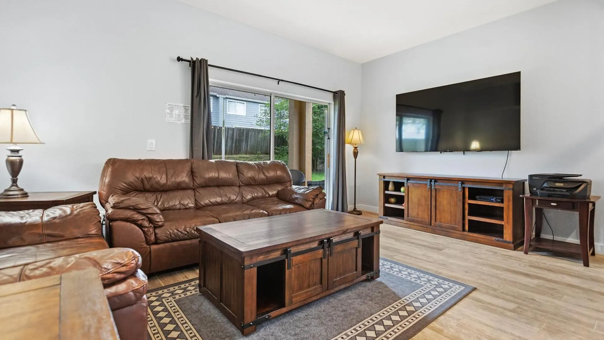 Σπίτι διακοπών Great Town Home With Lazy River Ντάβενπορτ