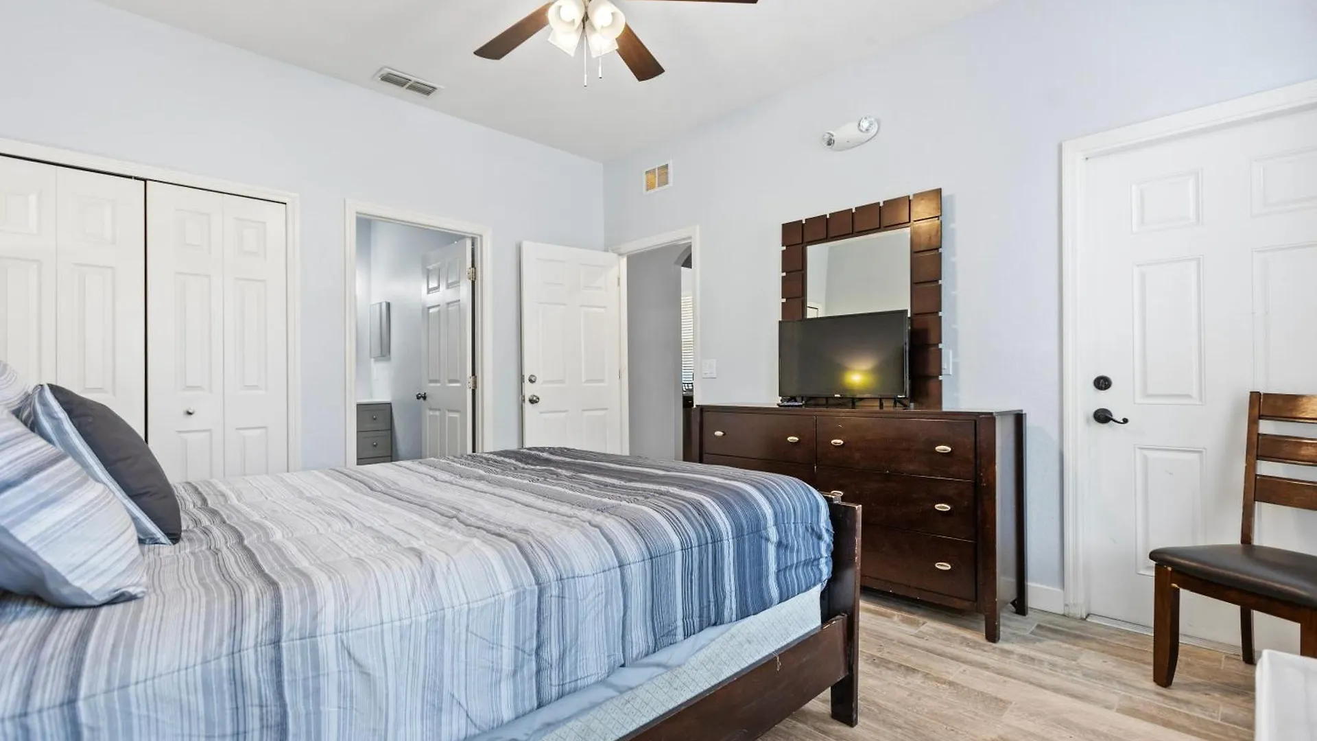 Great Town Home With Lazy River Ντάβενπορτ